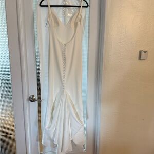 Chic White Wedding Gown with Button Detail